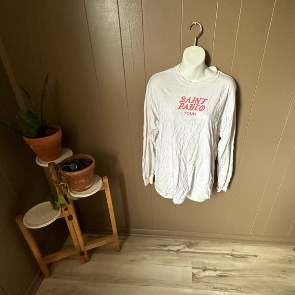 Saint Pablo Tour Long Sleeve - Picture 1 of 5